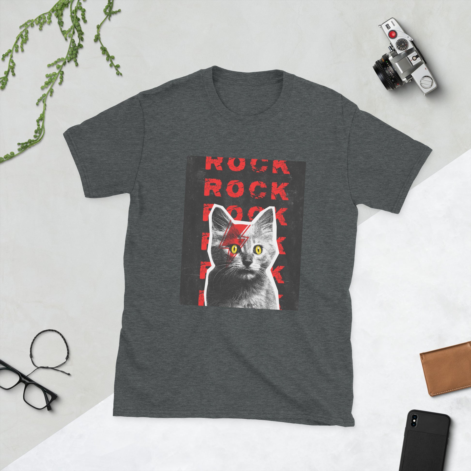 Charcoal grey rock kitten t-shirt